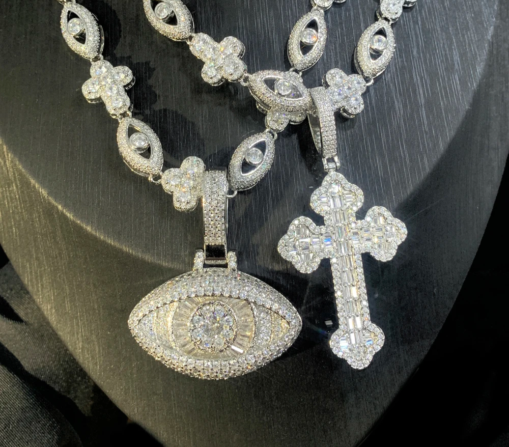Brand New Iced Out Chain 2025 Eye+ Cross Chain Cubic Zirconia(CZ)