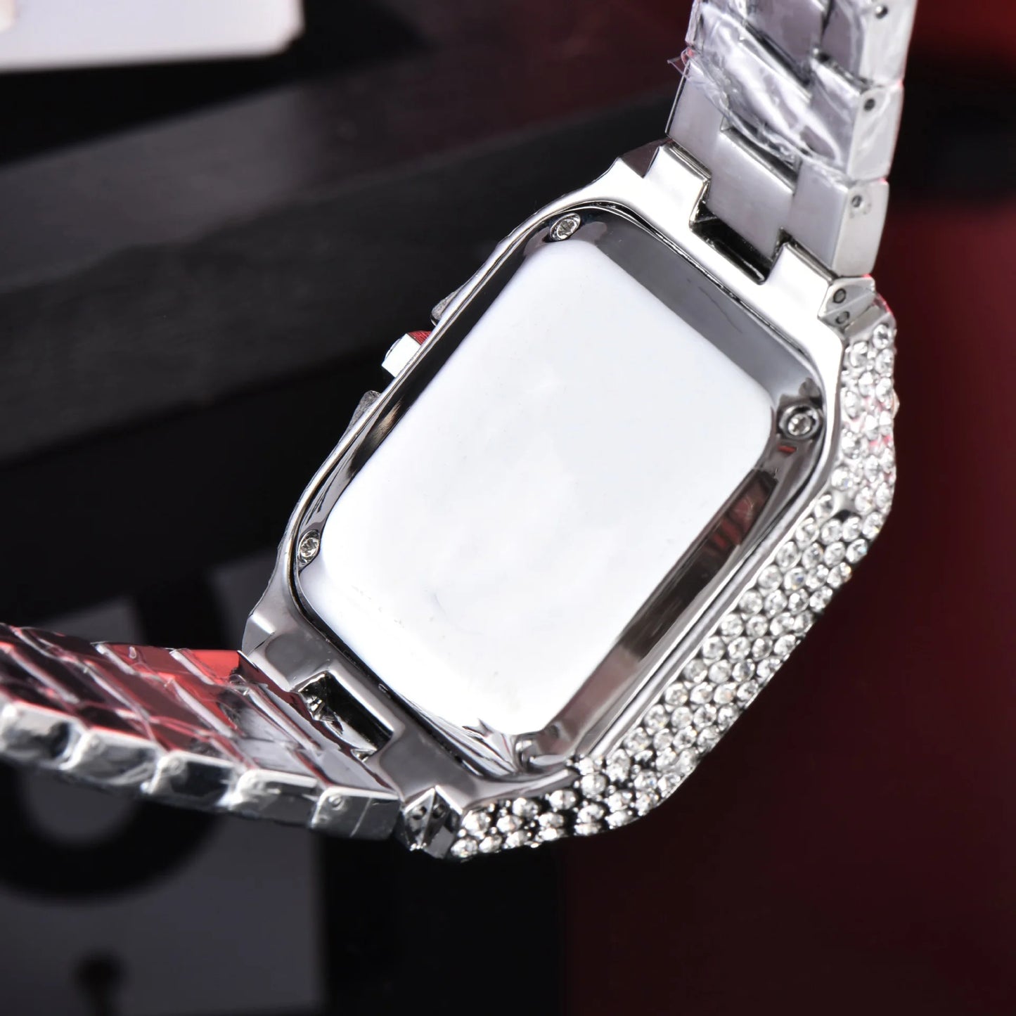 2025 Luxury Diamond Watch for Men Hip Hop Style Bling Bling Iced Out Wristwatch Fashion Square Stainless Steel Waterproof Clock