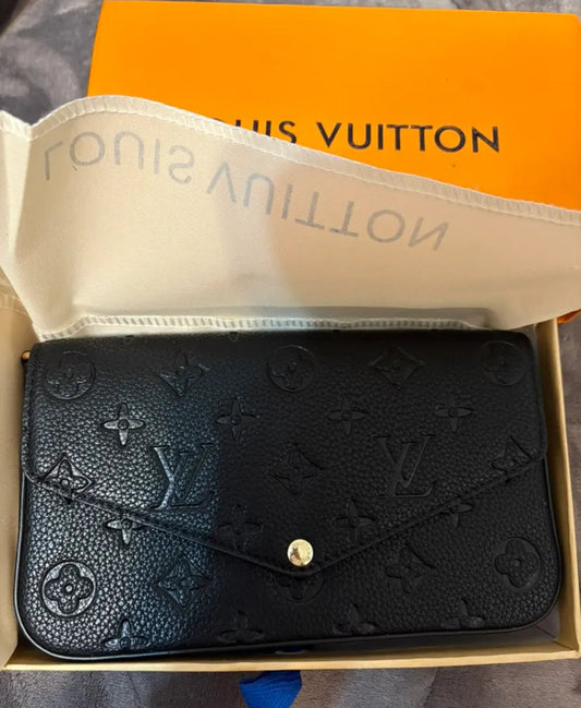 Black Crossbody/Shoulder Purse
