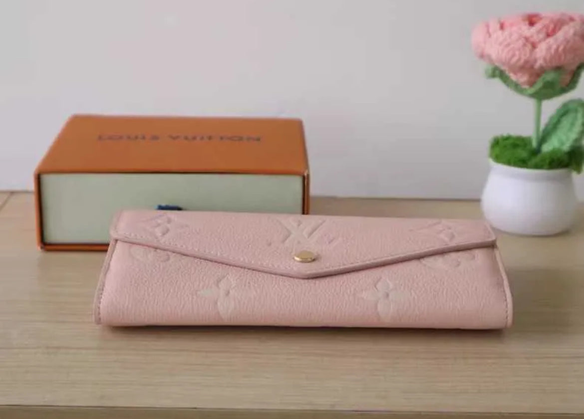 Pink Designer Luxury Crossbody/Shoulder Purse